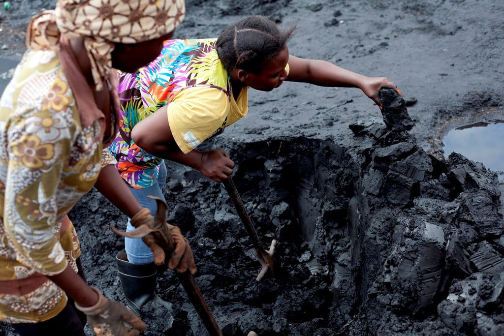 ActionAid komt op voor de rechten van mijnbouwgemeenschappen in Zuid-Afrika, zoals hier rond de verlaten Mbabane mijn