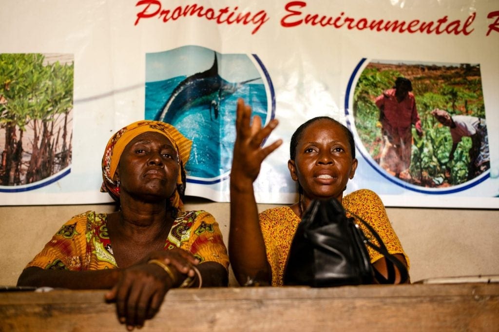 Samen met ActionAid vecht Constance uit Kenia voor een veilige en schone leefomgeving